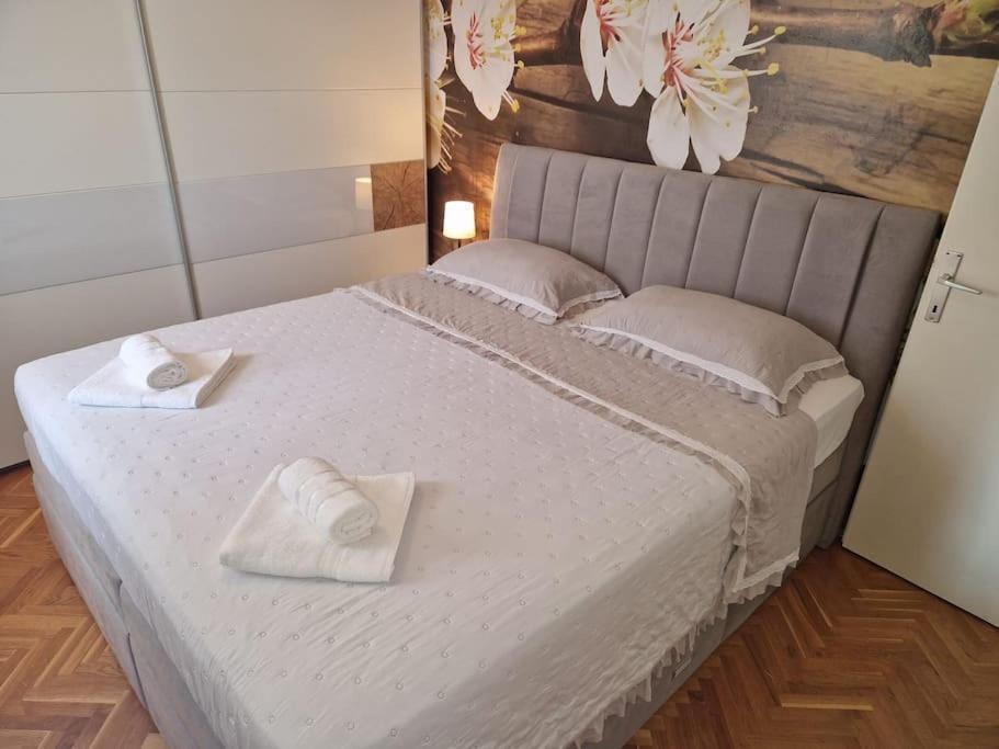 Apartment Pupila Salona Kültér fotó