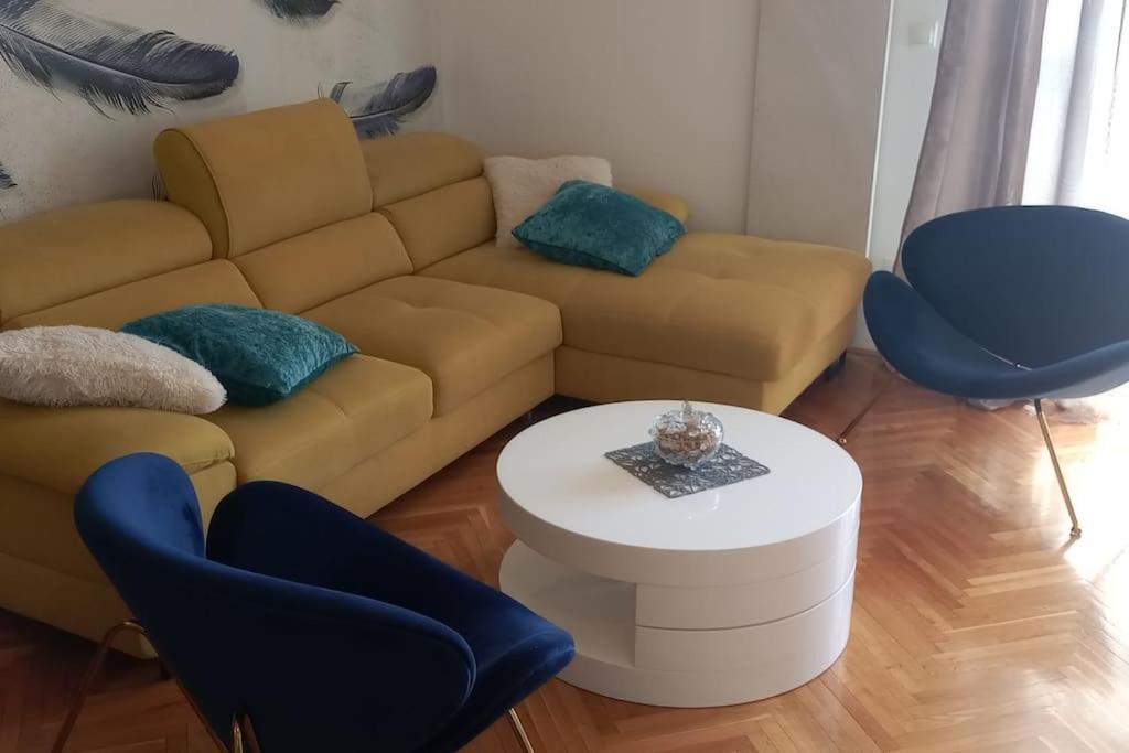 Apartment Pupila Salona Kültér fotó