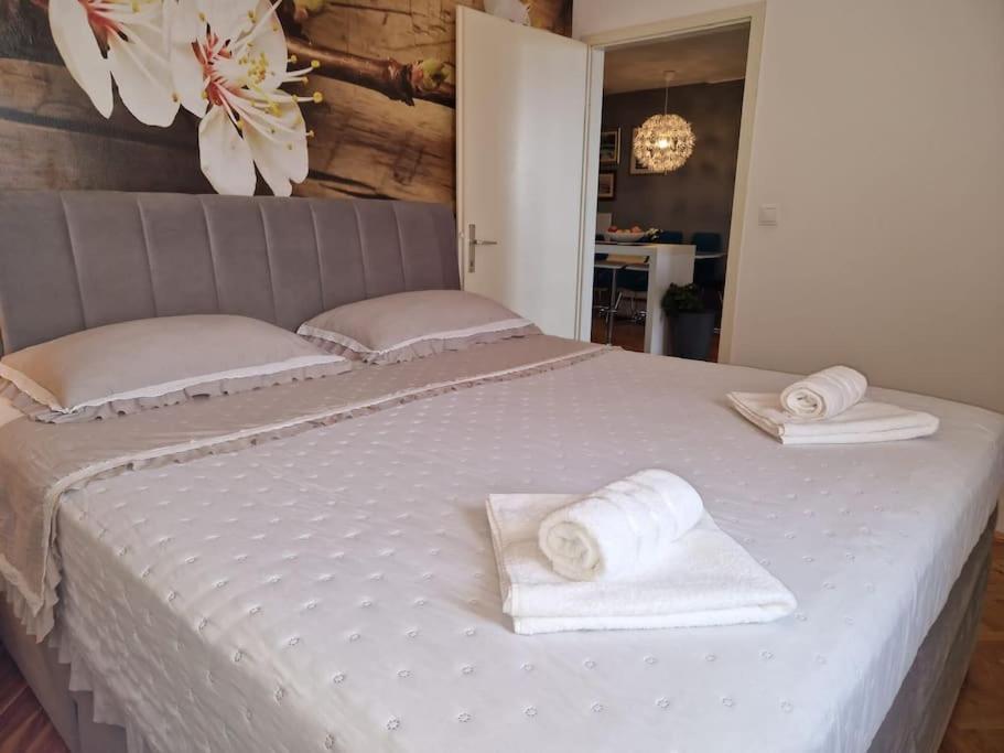 Apartment Pupila Salona Kültér fotó