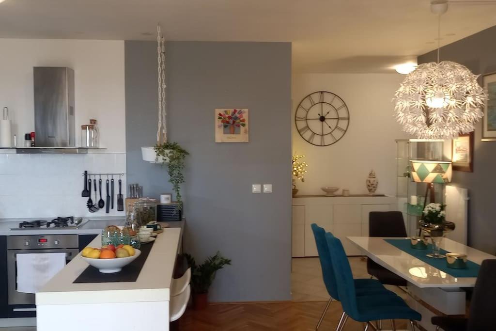 Apartment Pupila Salona Kültér fotó