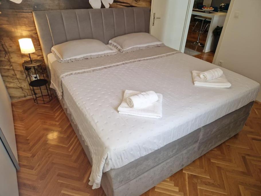 Apartment Pupila Salona Kültér fotó